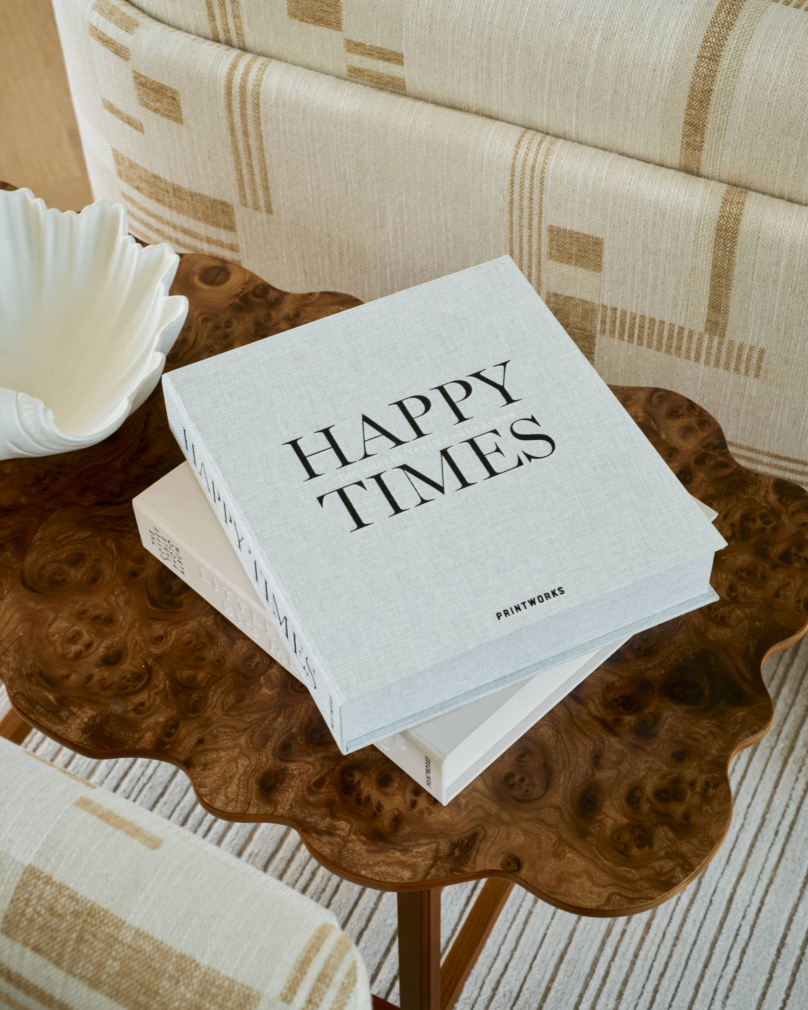 Happy Times (S) – corporate gift by EWA Gifts
