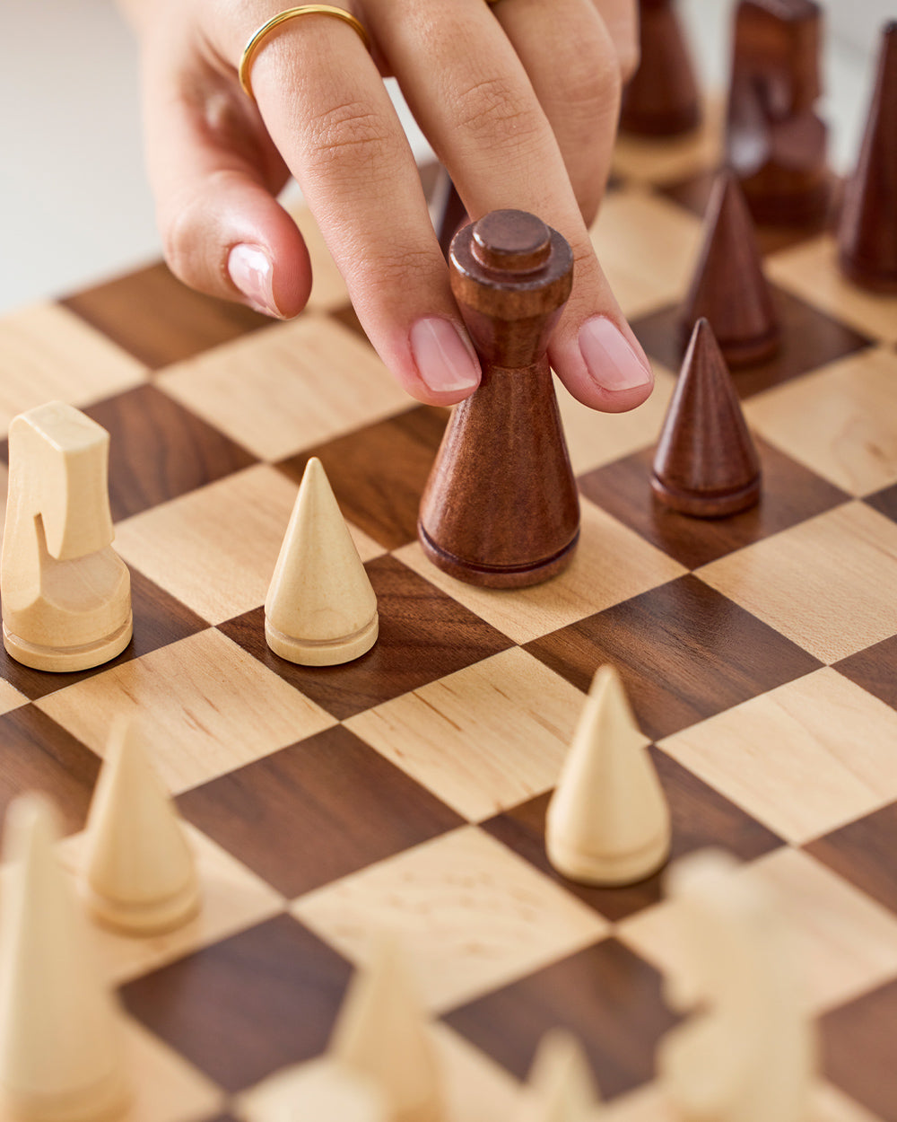 The Minimalist Chess, Legacy – corporate gift by EWA Gifts