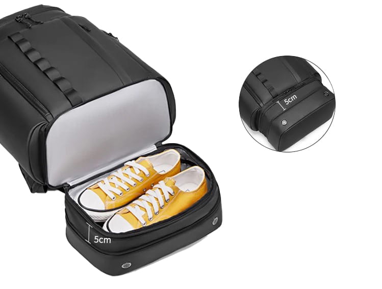 HIKEMASTER™ 30L Hiking Backpack – Custom Logo Travel Bag for Corporate Branding | EwaGifts