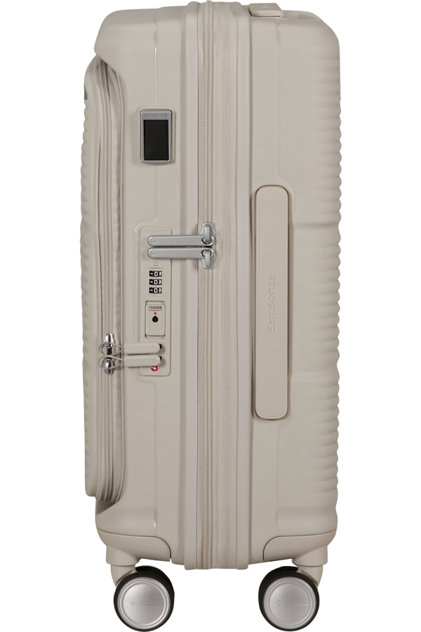 Paralux Travel Collection with Custom Logo Branding – Smart Organization, Sustainable Materials, Premium Luggage